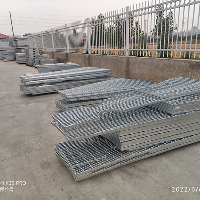 صريف صلب خاص على شكل غمس ساخن مجلفن مخصص G325 / 30/100